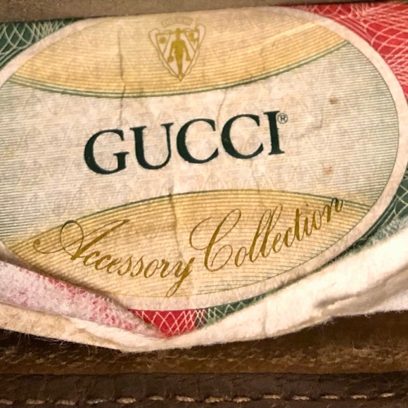 ON SALE!! Vintage Gucci Clutch - Picture 8 of 13